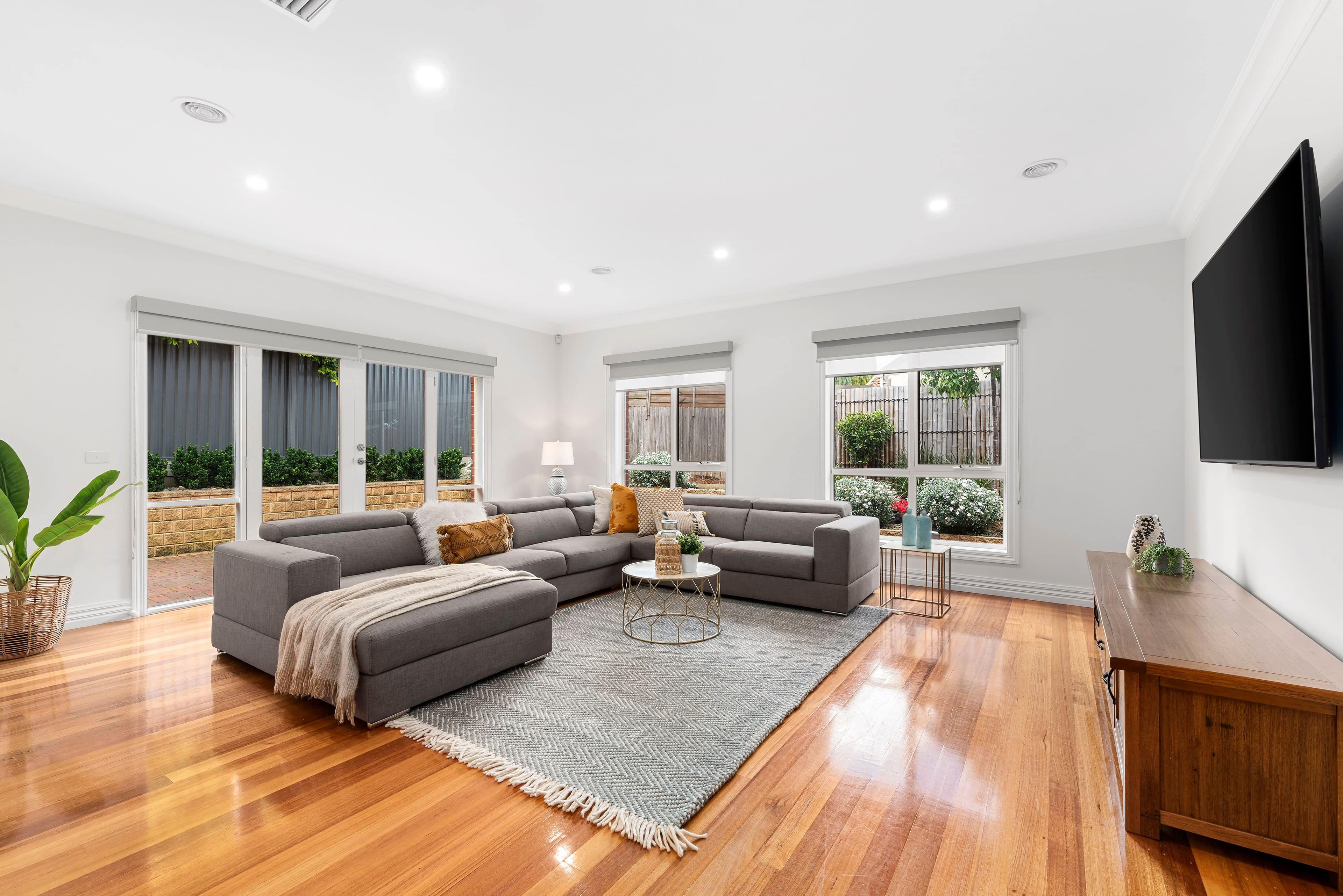 137 Telopea Crescent, Mill Park VIC 3082, Mill Park - Thumbnail 7
