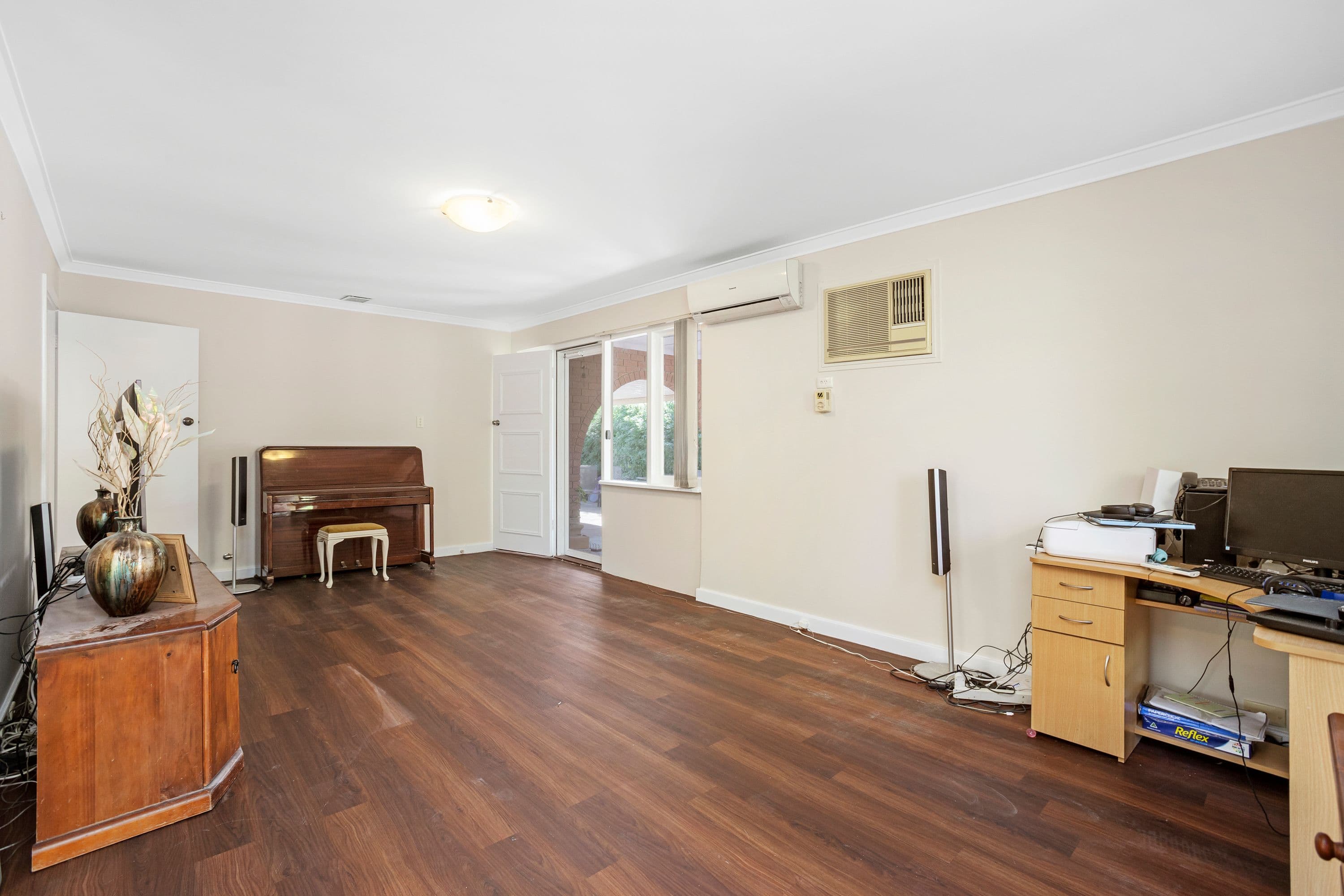 6 Chilham Place, Gosnells WA 6110, Gosnells - Thumbnail 4