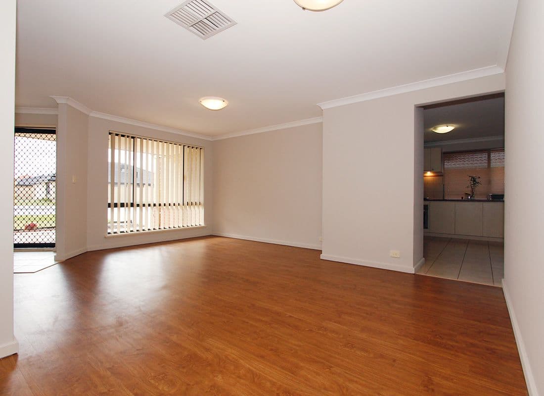 78 Fraser Road North, CANNING VALE WA 6155, Canning Vale - Thumbnail 4