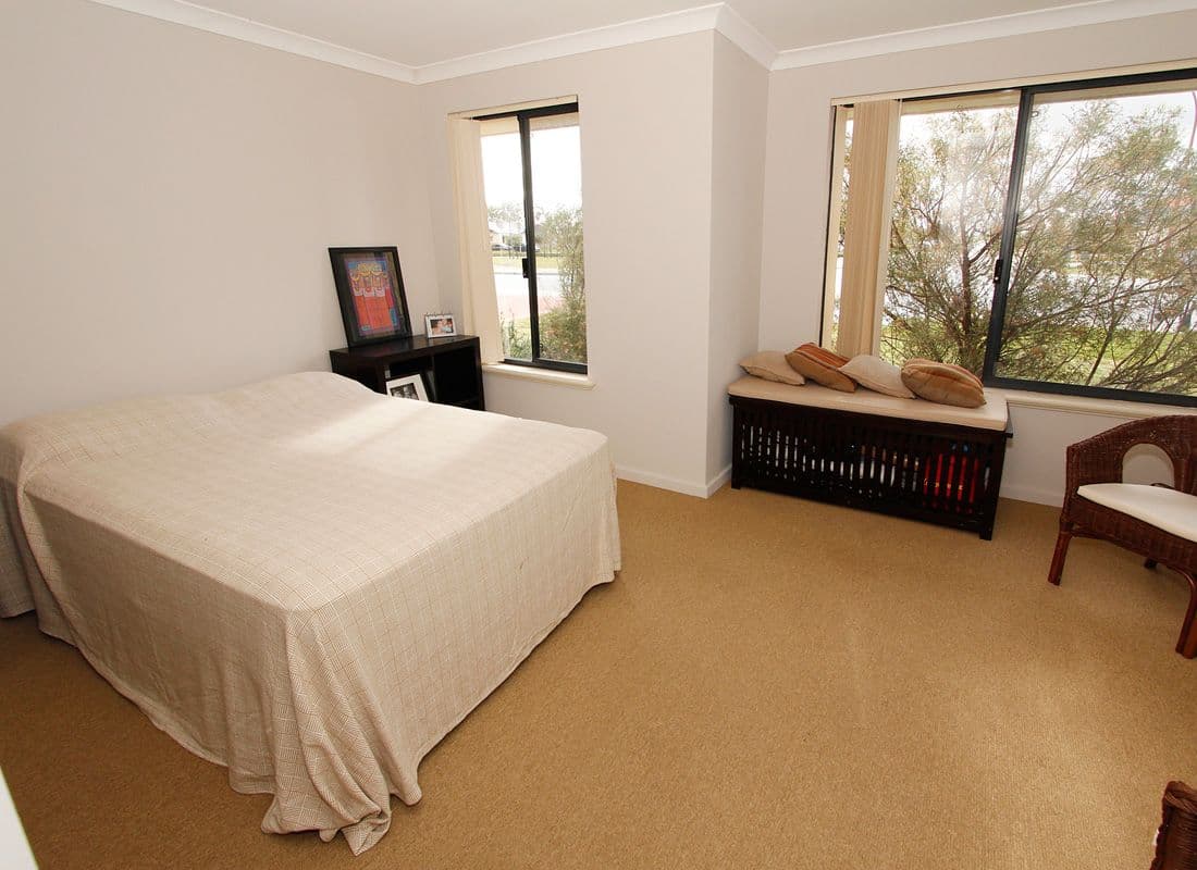 78 Fraser Road North, CANNING VALE WA 6155, Canning Vale - Thumbnail 6