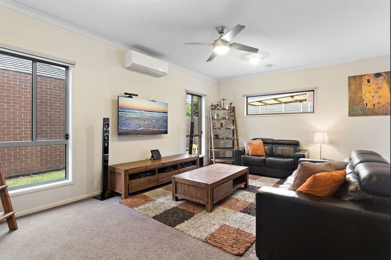 18 Feldgrau Rise, Epping VIC 3076, Epping - Thumbnail 3