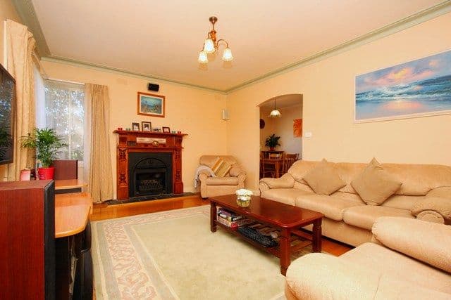 4 Green Avenue, KINGSBURY VIC 3083, Kingsbury - Thumbnail 2