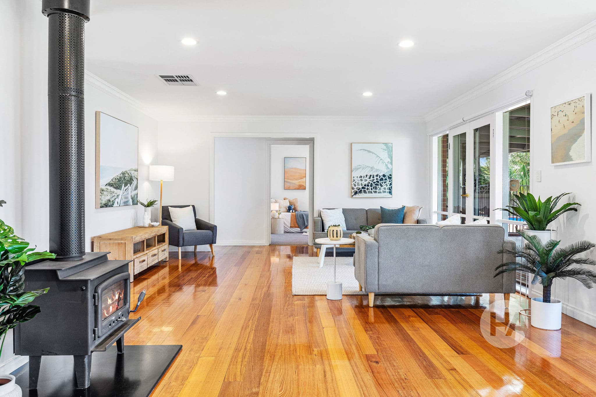5 Tea Tree Place, SOMERVILLE, Churchill - Thumbnail 2