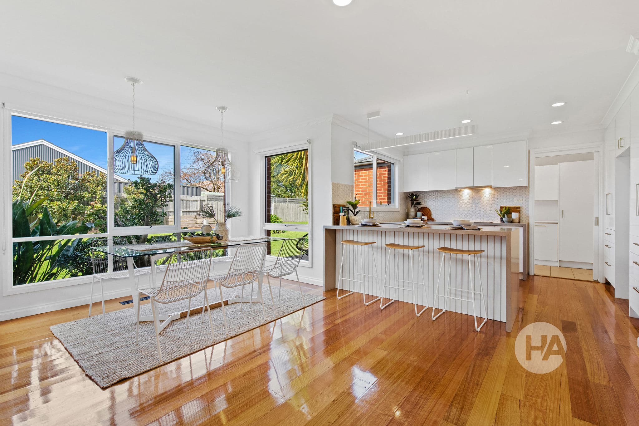 5 Tea Tree Place, SOMERVILLE, Churchill - Thumbnail 3