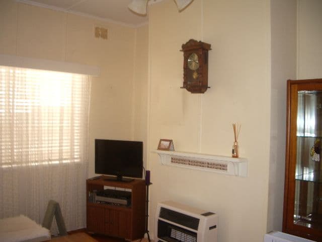 179 Lane Street, BROKEN HILL NSW 2880, Broken Hill - Thumbnail 2