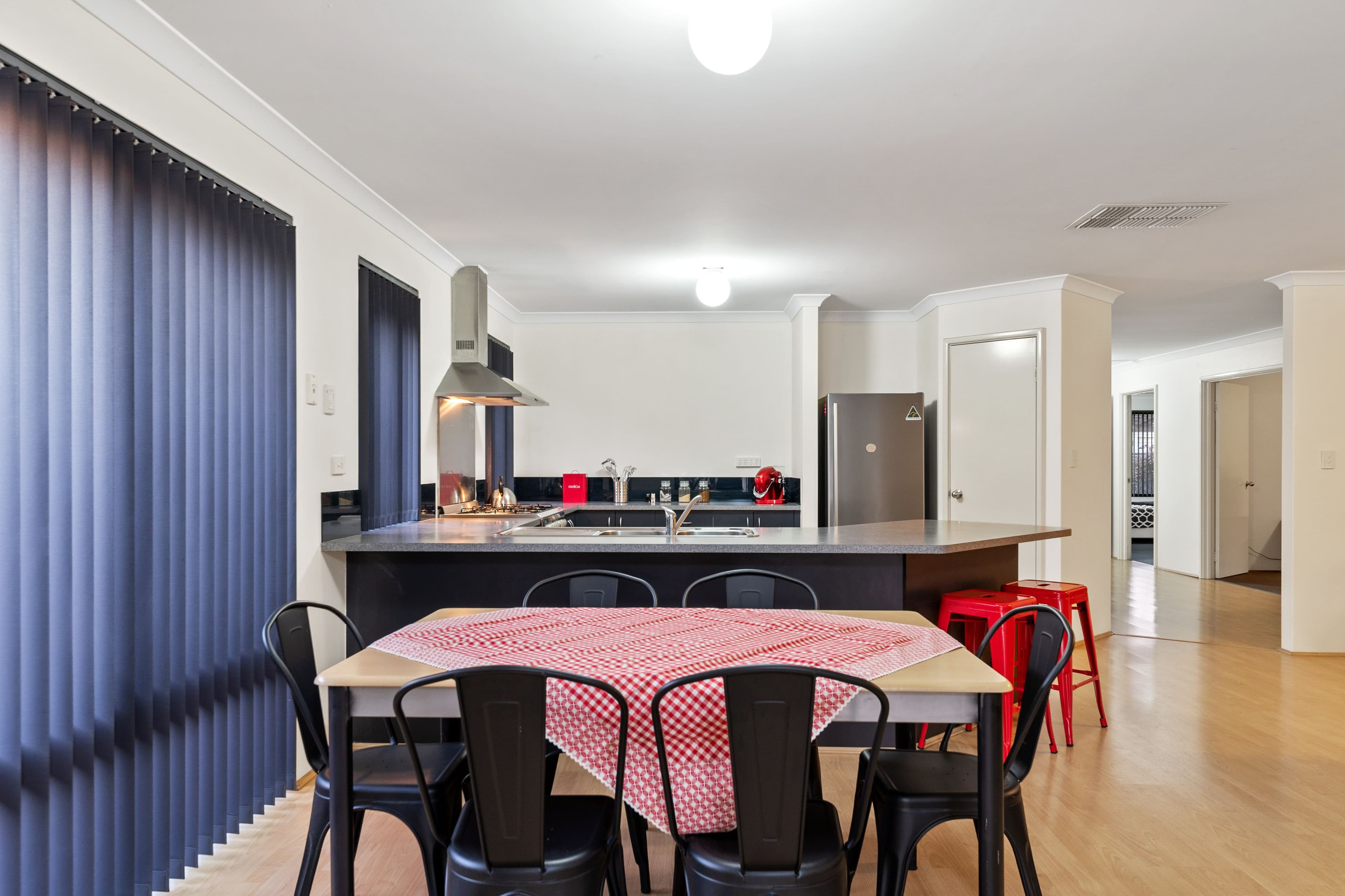 32 Brittain Road, Wattle Grove WA 6107, Wattle Grove - Thumbnail 8