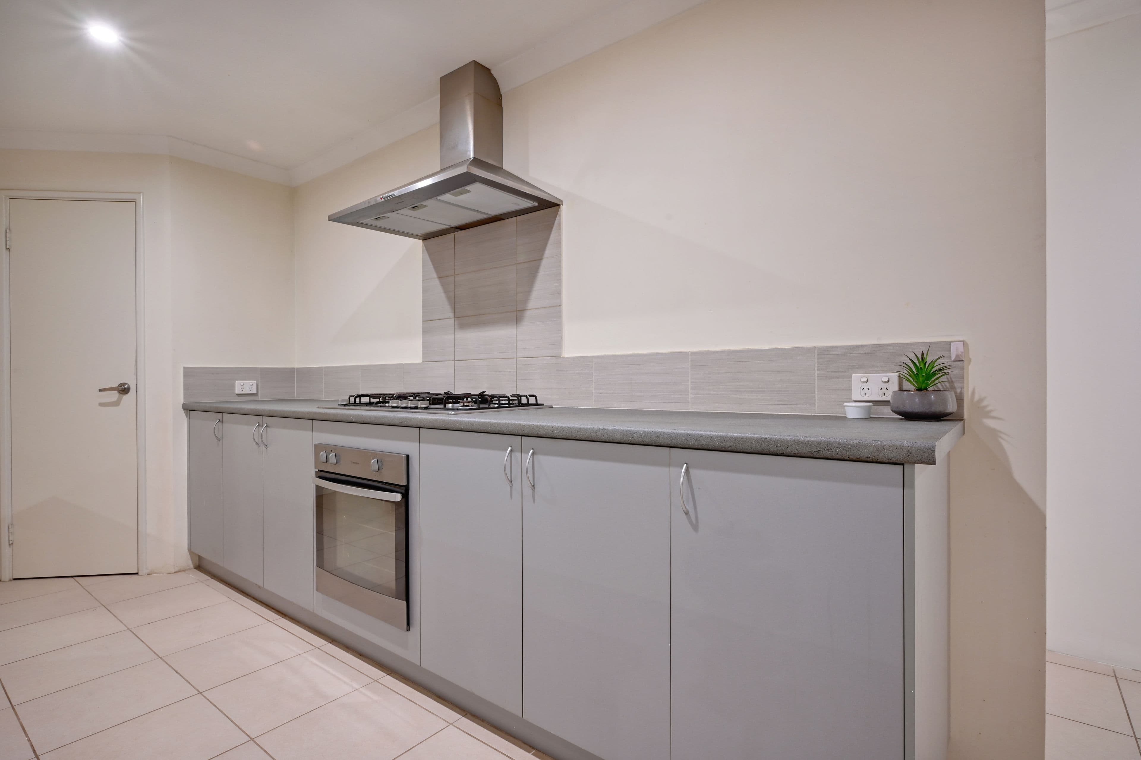 11 Sedano Glade, Landsdale WA 6065, Landsdale - Thumbnail 7