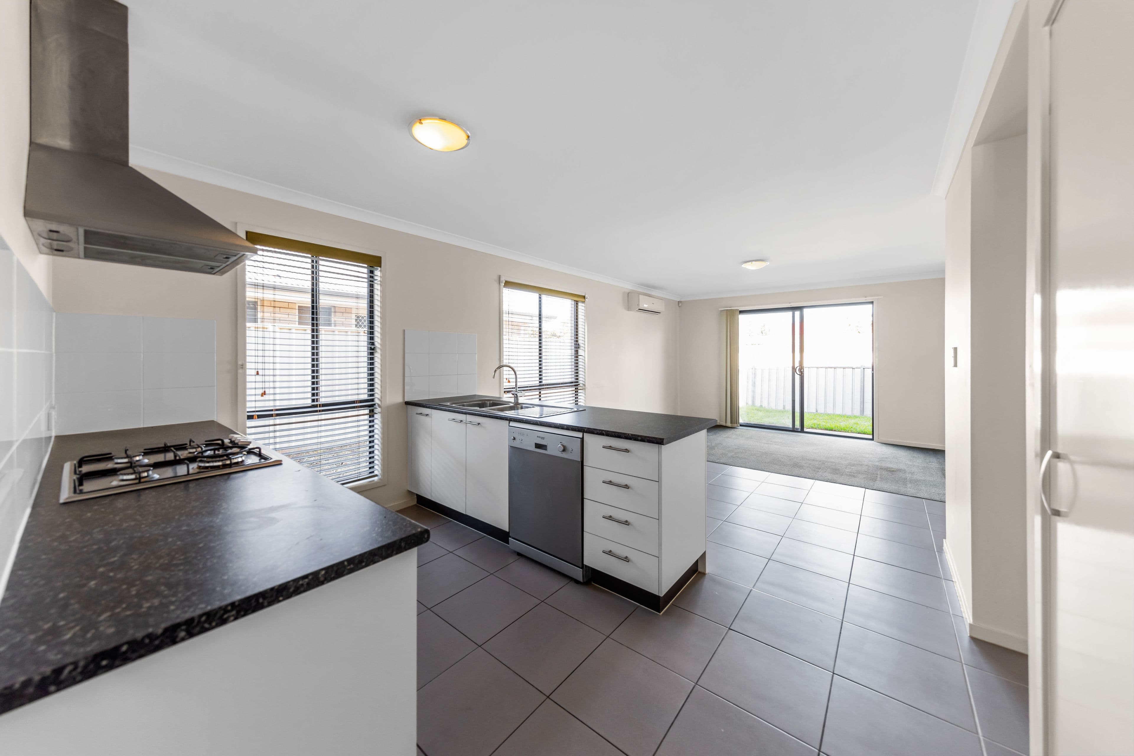 22 Kalamata Court, Munno Para West SA 5115, Munno Para West - Thumbnail 3