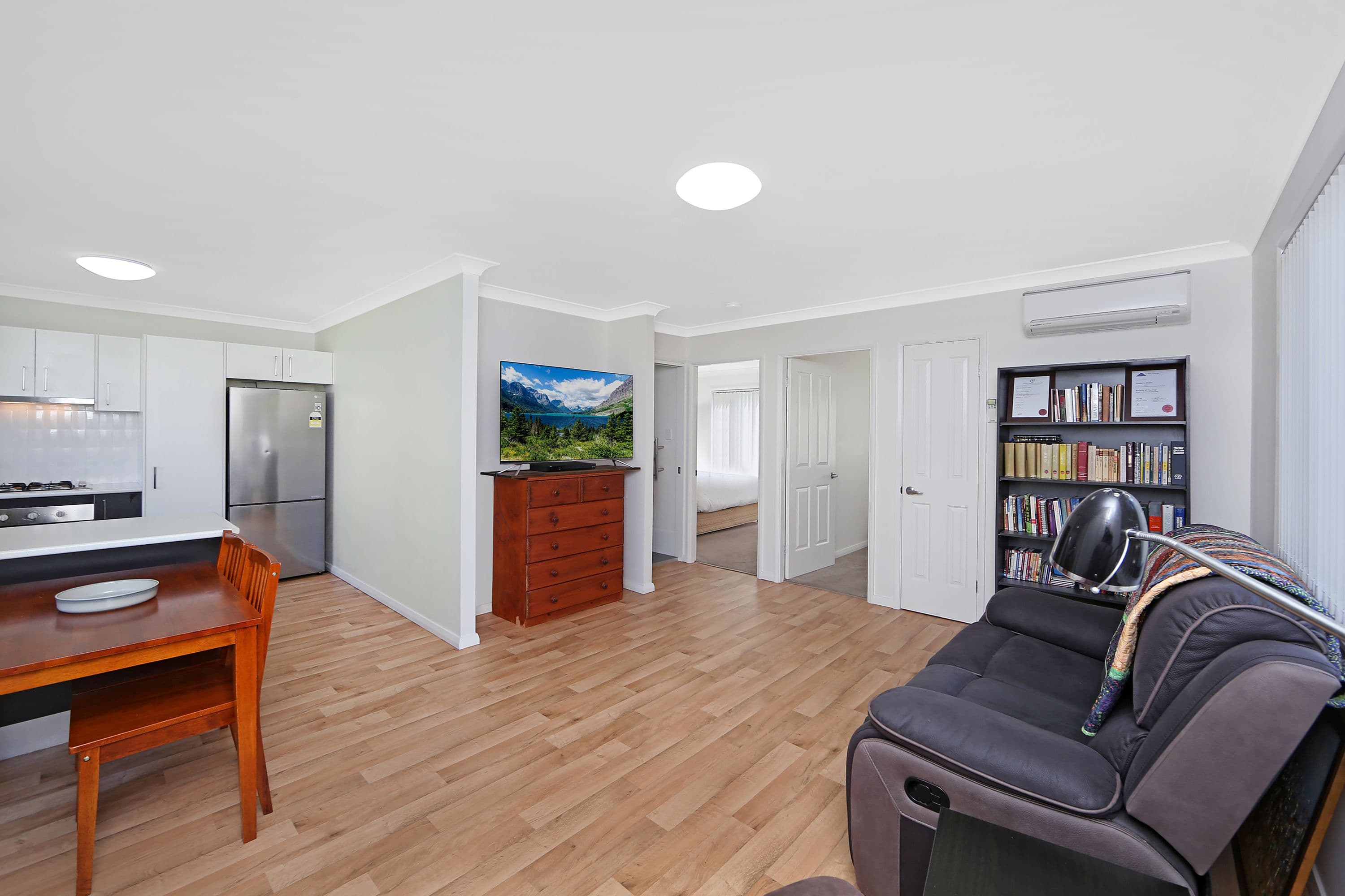 25 Ourringo Avenue, Lake Haven NSW 2263, Lake Haven - Thumbnail 5