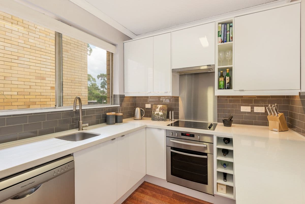 4 Murray Street, Lane Cove NSW 2066, Lane Cove North - Thumbnail 2