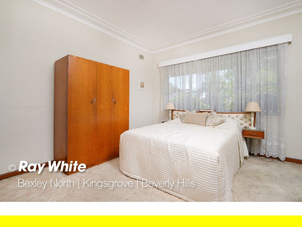 11 Glenwall Street, Kingsgrove NSW 2208, Kingsgrove - Thumbnail 6