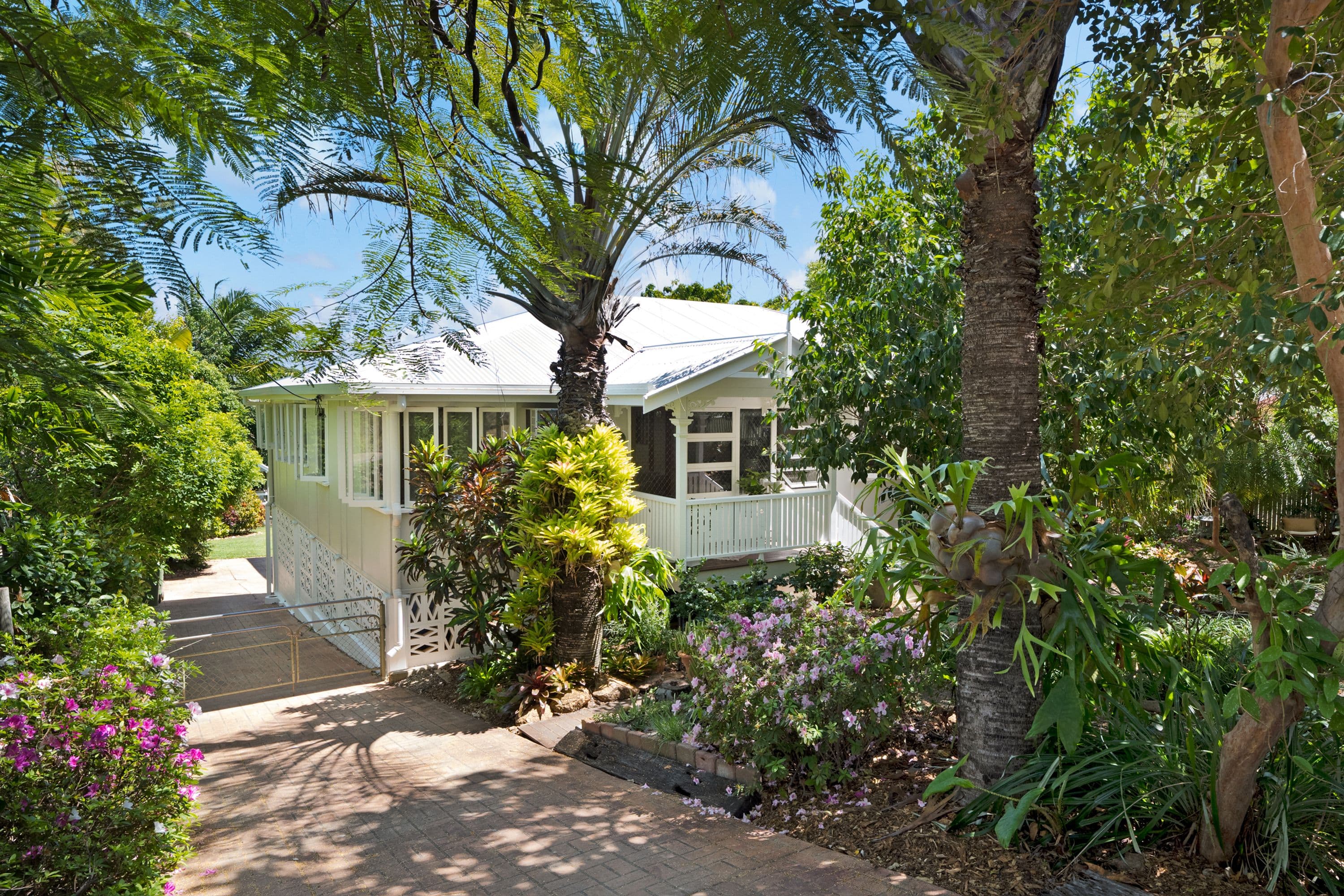 20 William Street, West End QLD 4810, West End - Image 1
