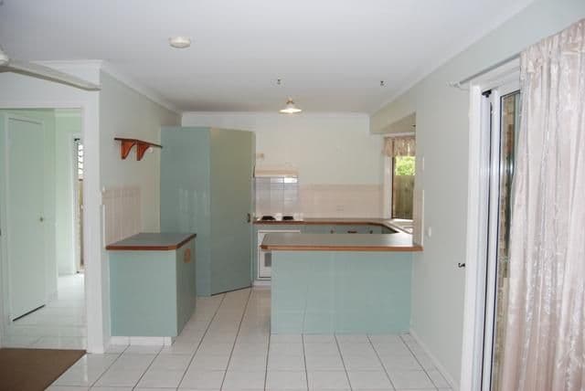 8 Ponderosa Place, FOREST LAKE QLD 4078, Forest Lake - Thumbnail 3