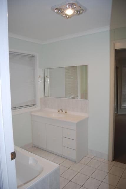 8 Ponderosa Place, FOREST LAKE QLD 4078, Forest Lake - Thumbnail 4