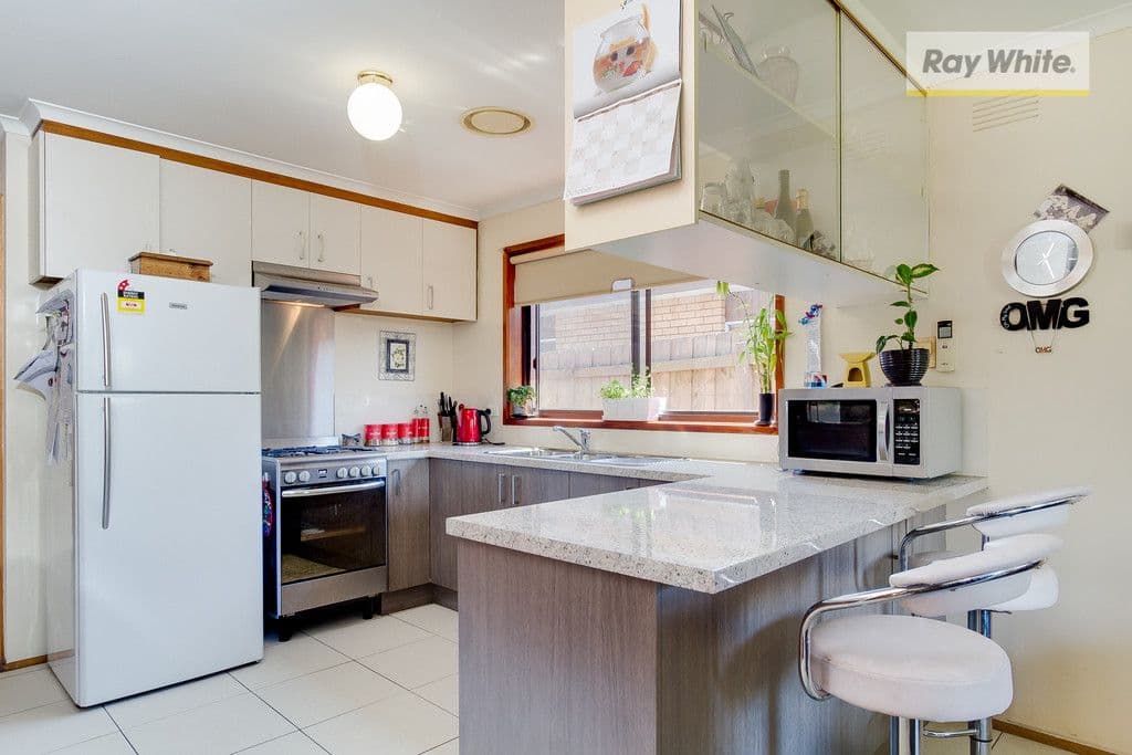 170 Eighth Avenue, ROSEBUD VIC 3939, Rosebud - Thumbnail 3