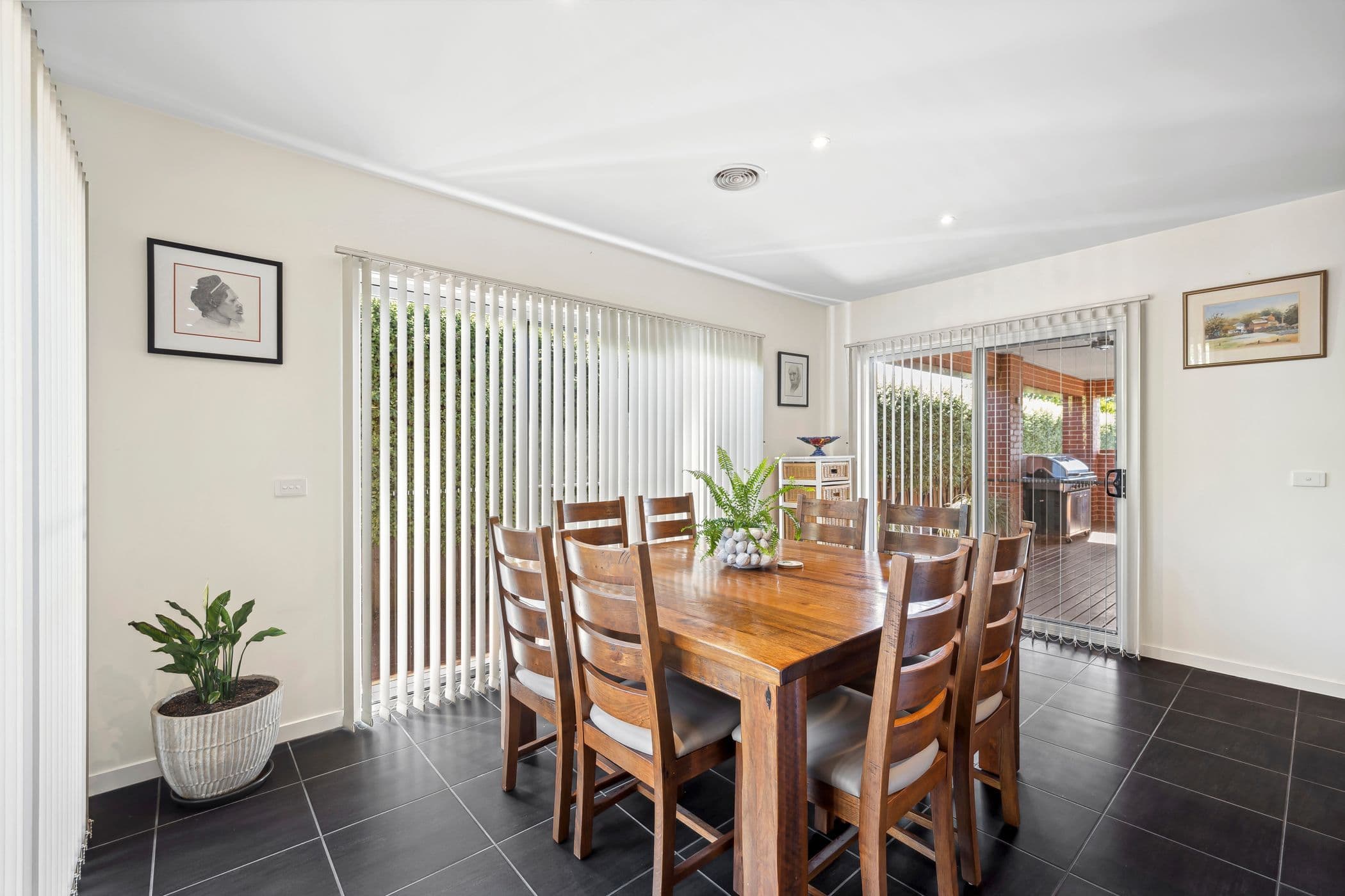 2 Martin Place, Kyneton VIC 3444, Kyneton - Thumbnail 6