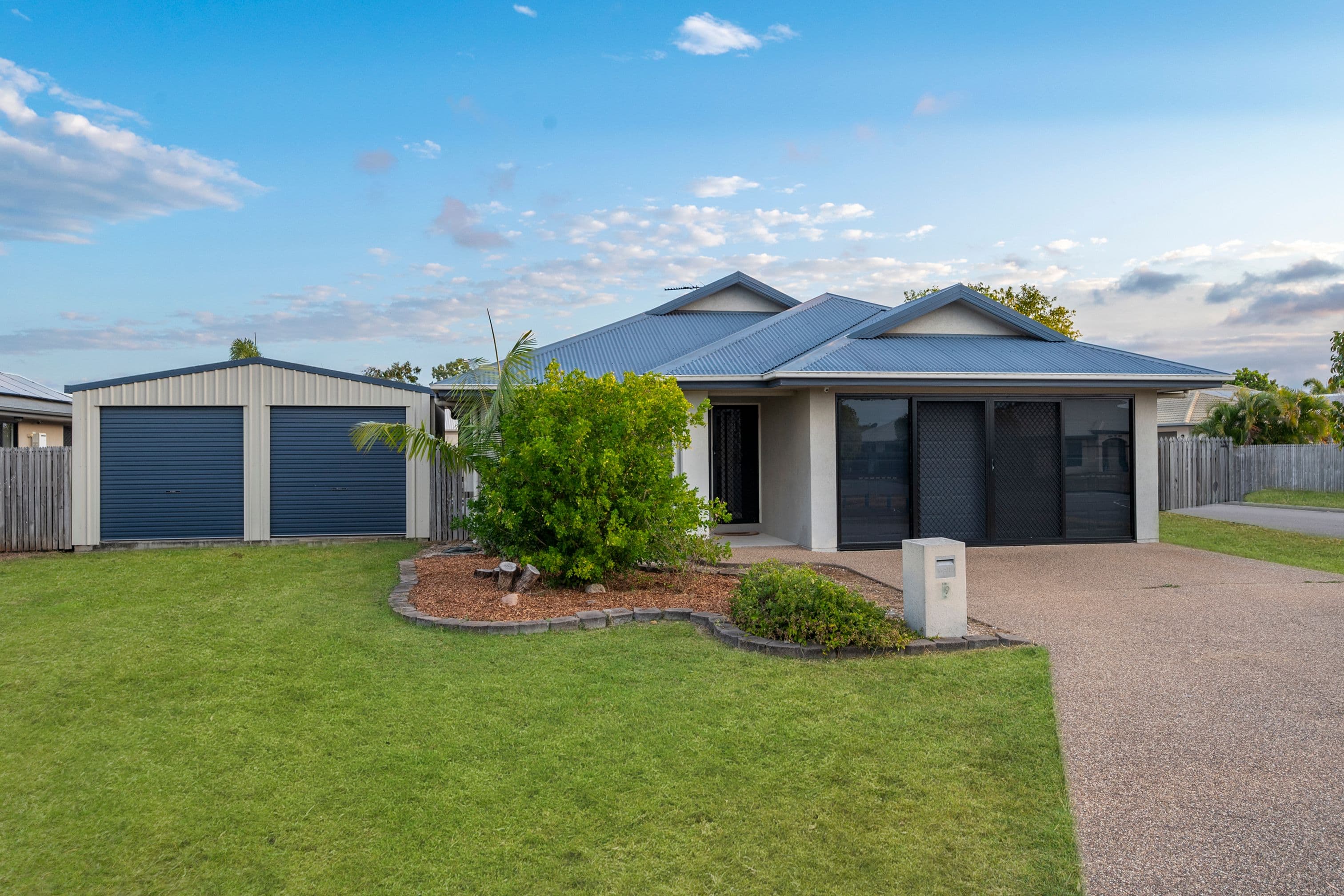 9 Banbury Court, Kirwan QLD 4817, Kirwan - Image 1