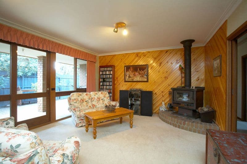 42 Monash Street, MELTON SOUTH VIC 3338, Melton South - Thumbnail 5