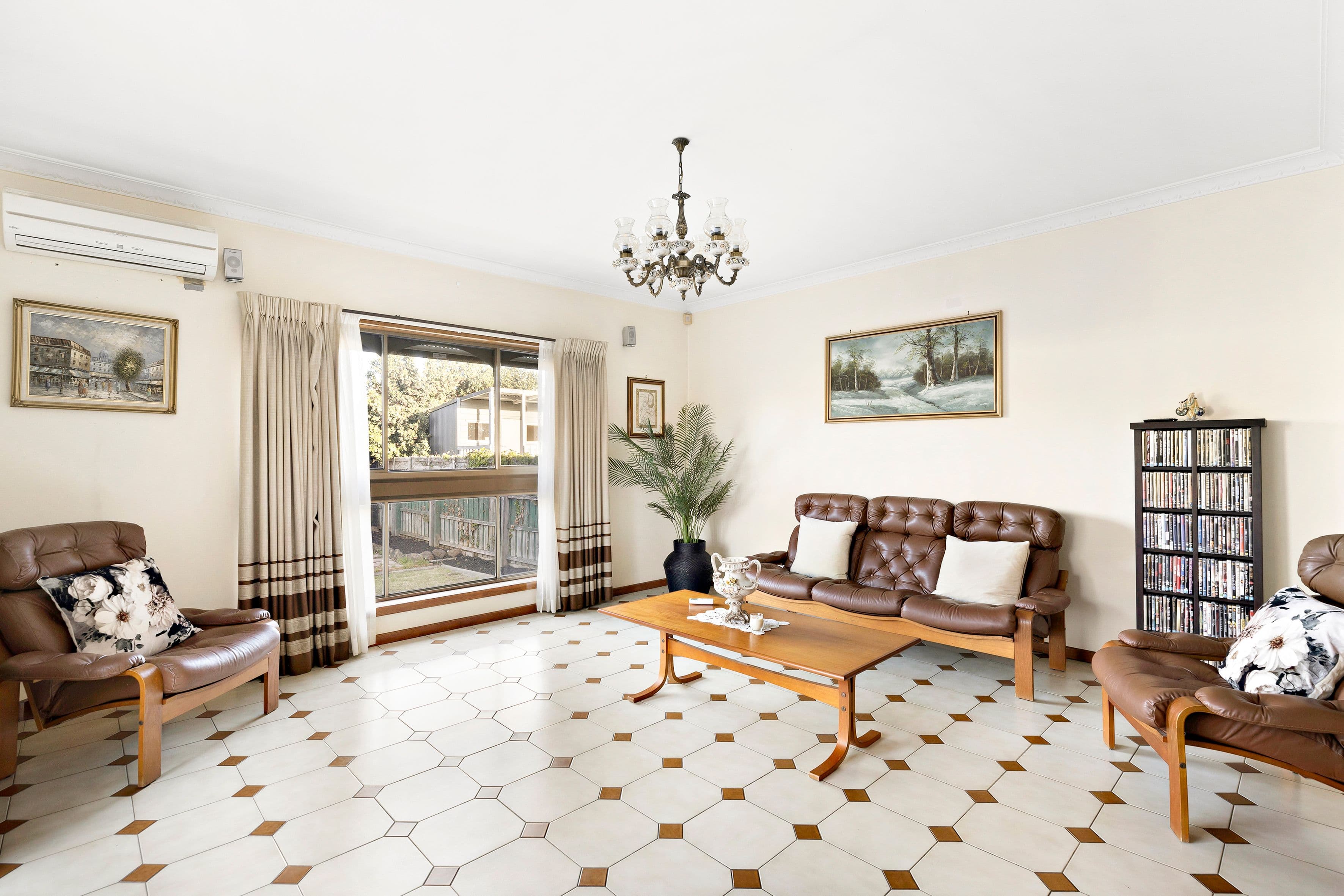 18 Caton Avenue, Coburg VIC 3058, Coburg - Thumbnail 4