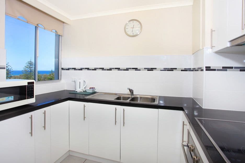 26 'Sandpiper' 155 Old Burleigh Road, Broadbeach QLD 4218, Broadbeach - Thumbnail 4