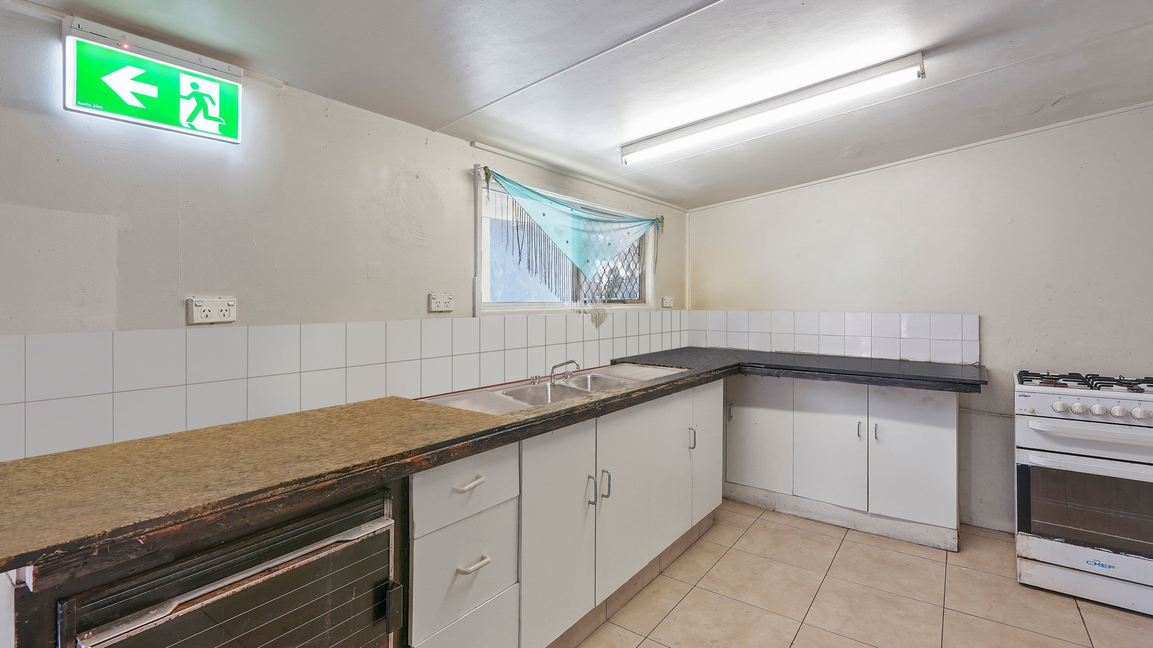 16 Bunting Street, Bungalow QLD 4870, Bungalow - Thumbnail 5