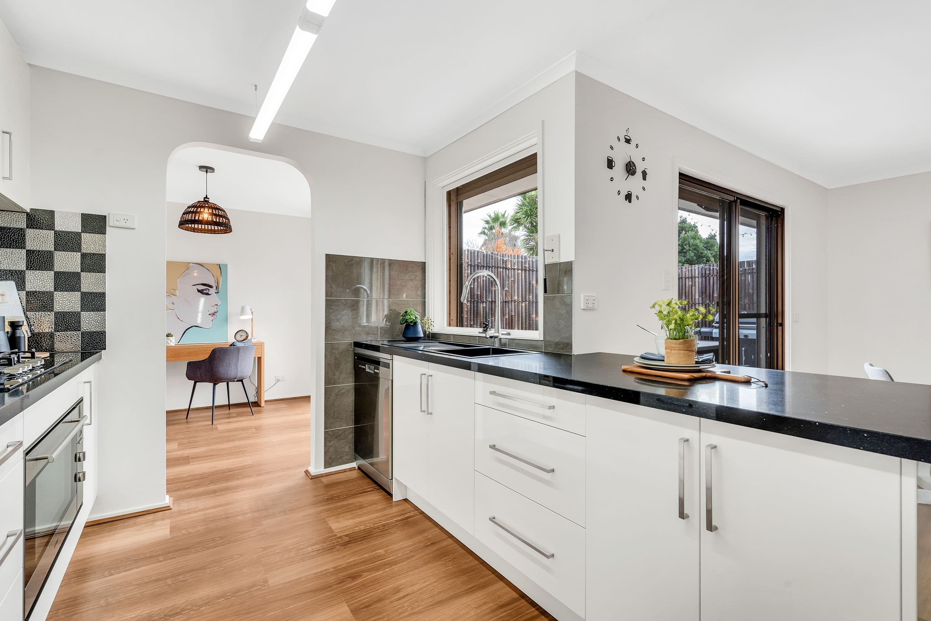 26 Mimosa Road, Mill Park VIC 3082, Mill Park - Thumbnail 4