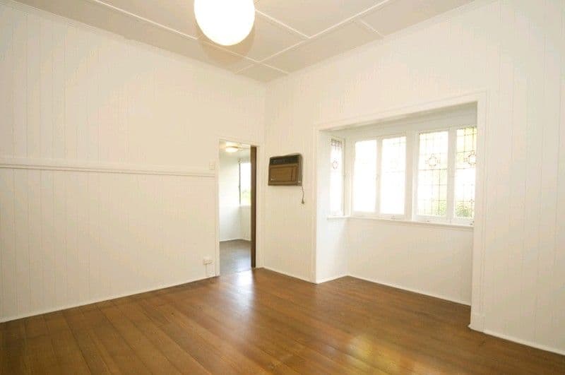 4 Hendon Street, NEWMARKET QLD 4051, Newmarket - Thumbnail 8
