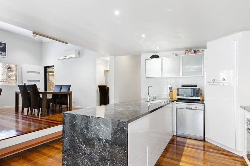 48 Kidgell Street, Stafford - Thumbnail 4
