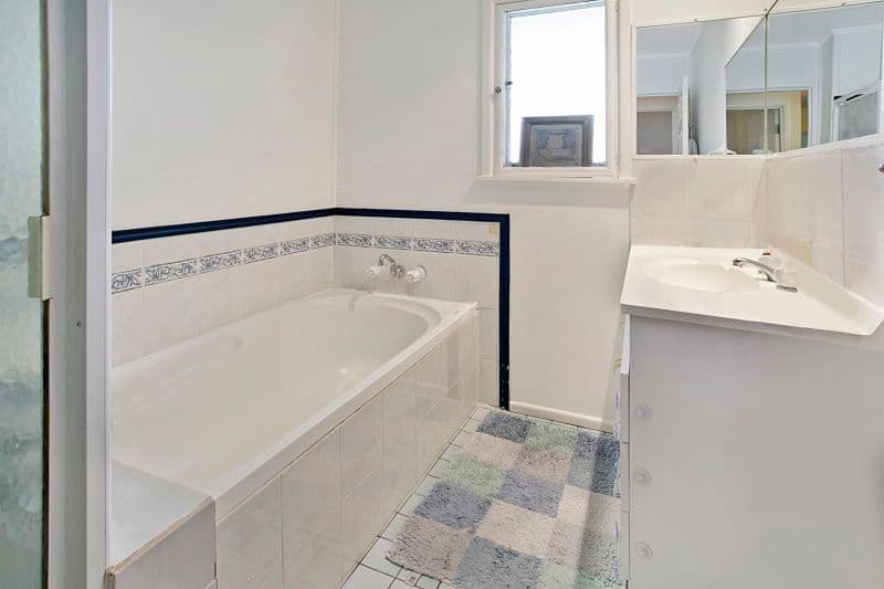 135 Douglas Street, Oxley QLD 4075, Oxley - Thumbnail 6