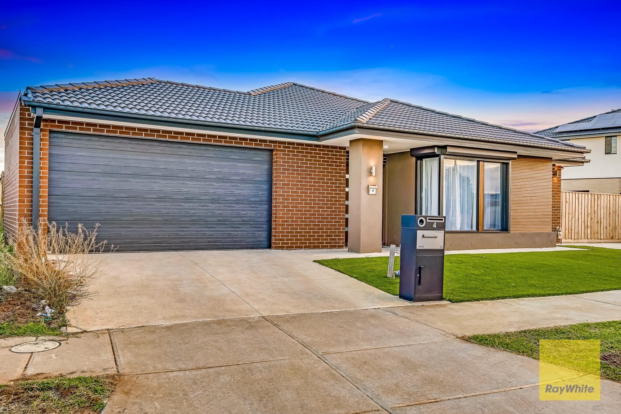 4 Donahue Street, Truganina VIC 3029, Truganina - Thumbnail 3
