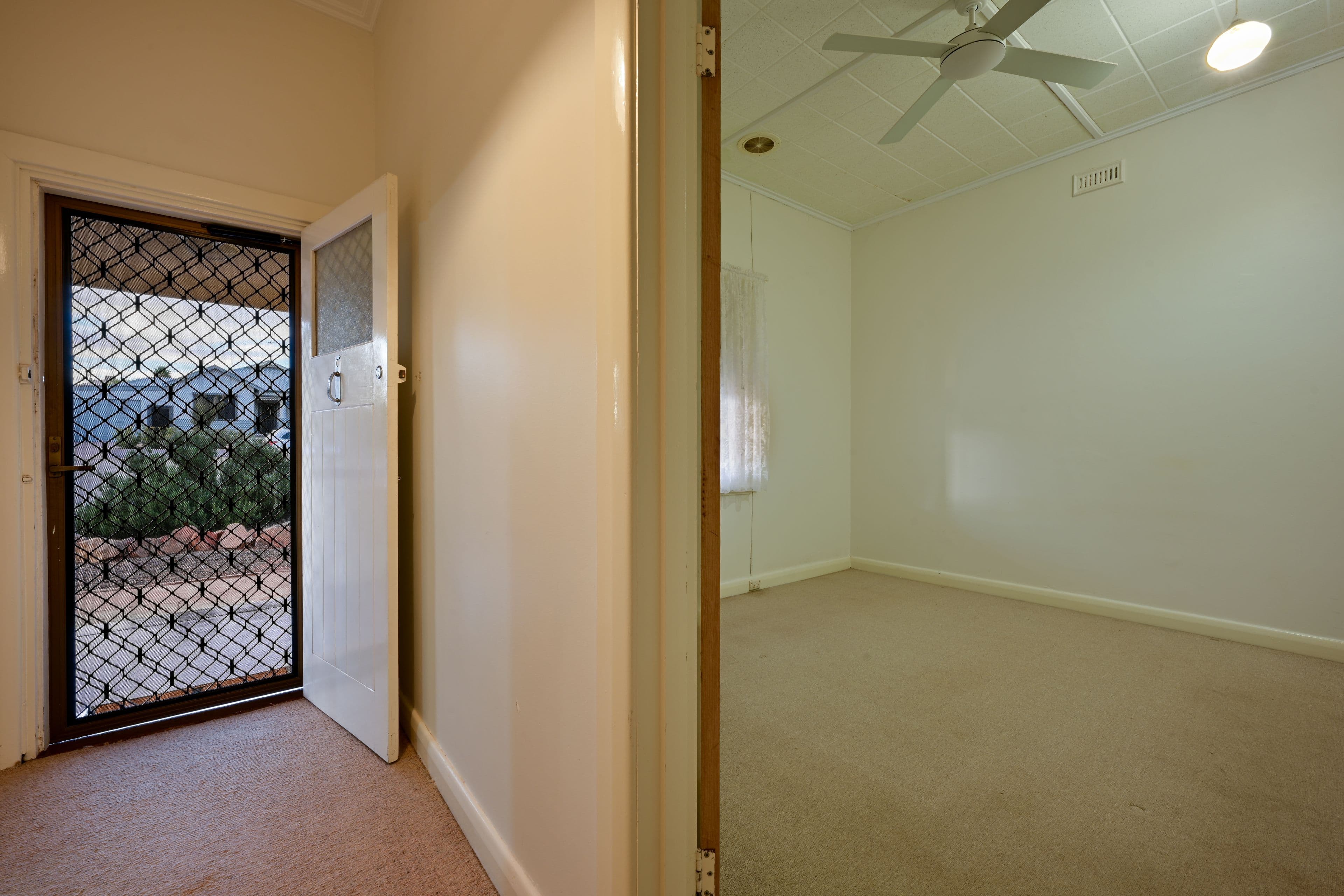 87 Duncan Street, Whyalla Playford SA 5600, Whyalla Playford - Thumbnail 5