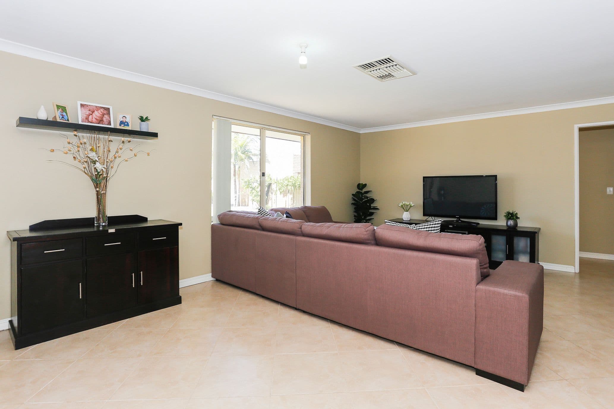 15 Charlbury Way, Eden Hill WA 6054, Eden Hill - Thumbnail 4