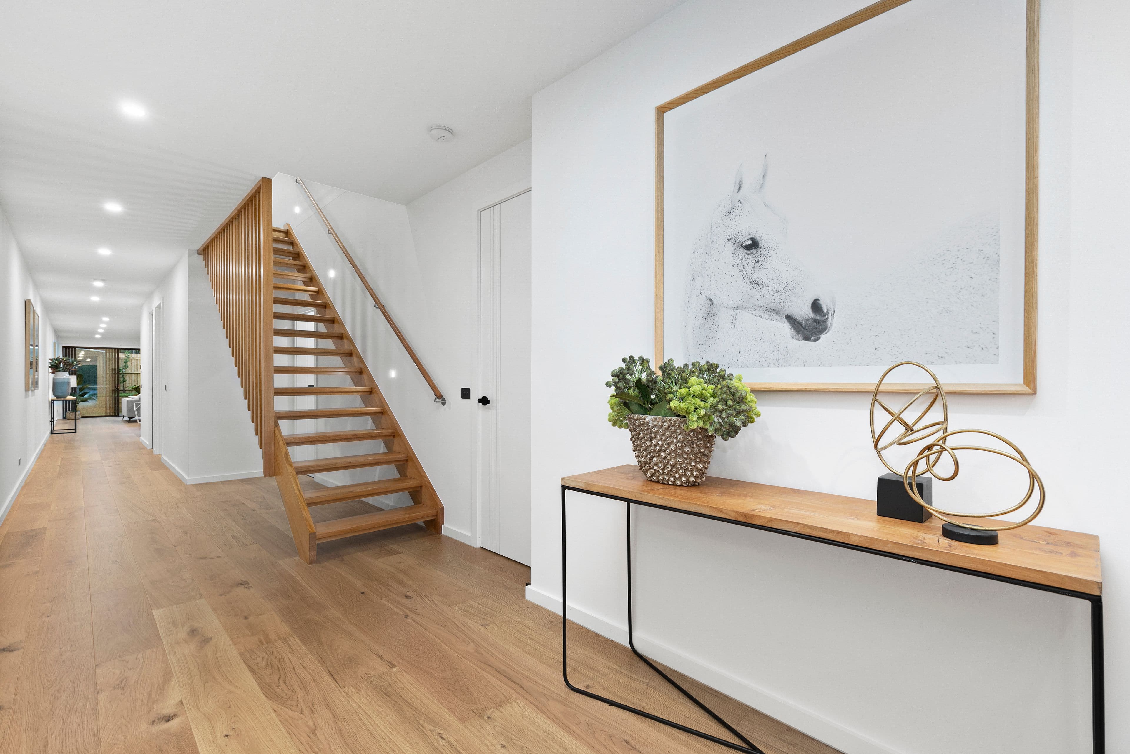 1B James Avenue, Highett VIC 3190, Highett - Thumbnail 2