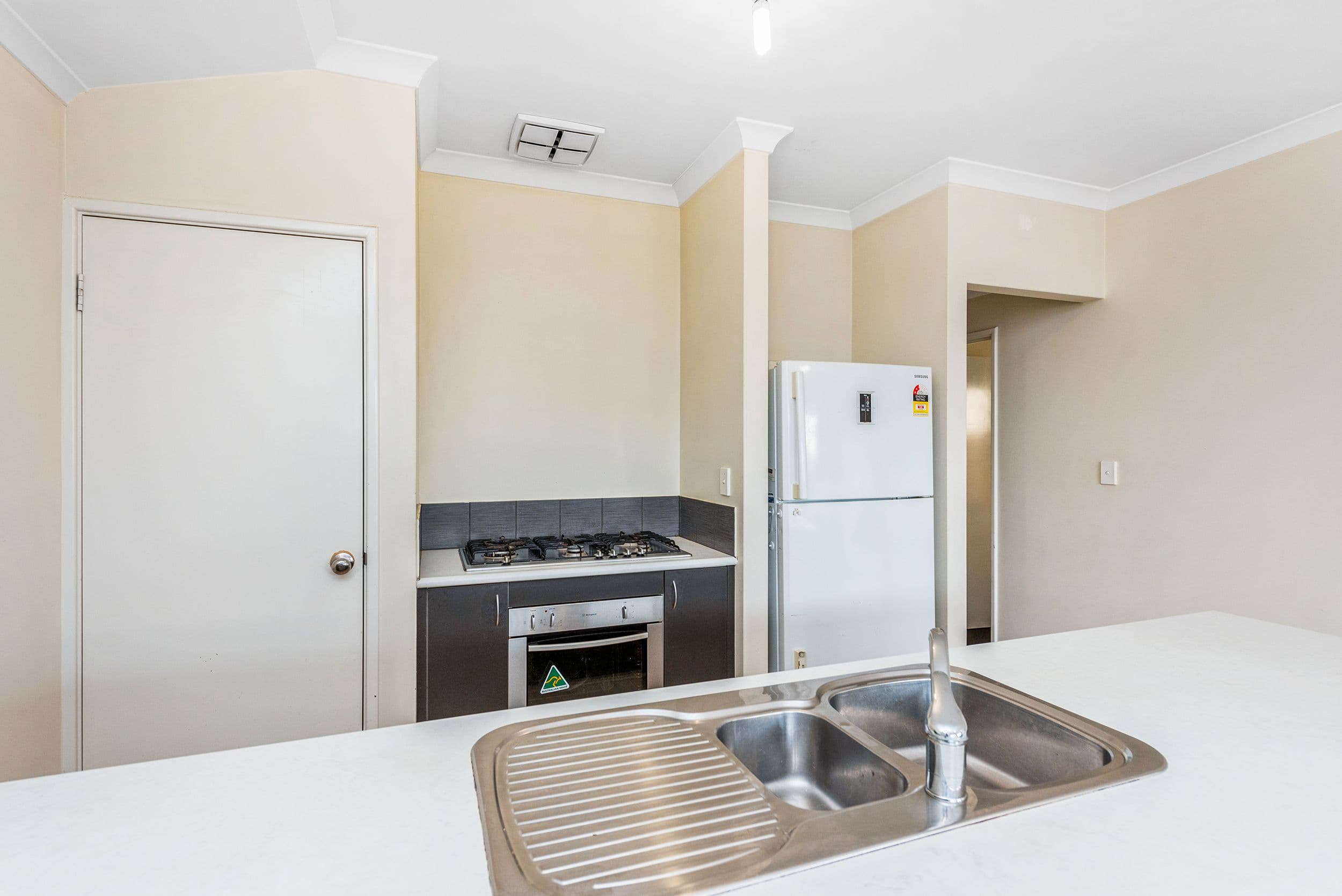 24 Monaghan Close, Baldivis WA 6171, Baldivis - Thumbnail 6