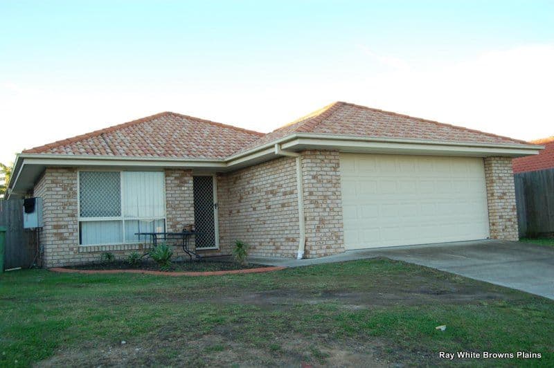 32 Elcock Avenue, CRESTMEAD QLD 4132, Crestmead - Image 1