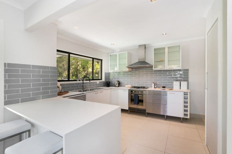 6 Eddystone Road, Corinda QLD 4075, Corinda - Thumbnail 2