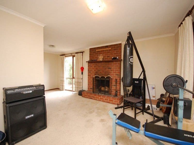 49 Russell Street, MOUNT EVELYN VIC 3796, Mount Evelyn - Thumbnail 4