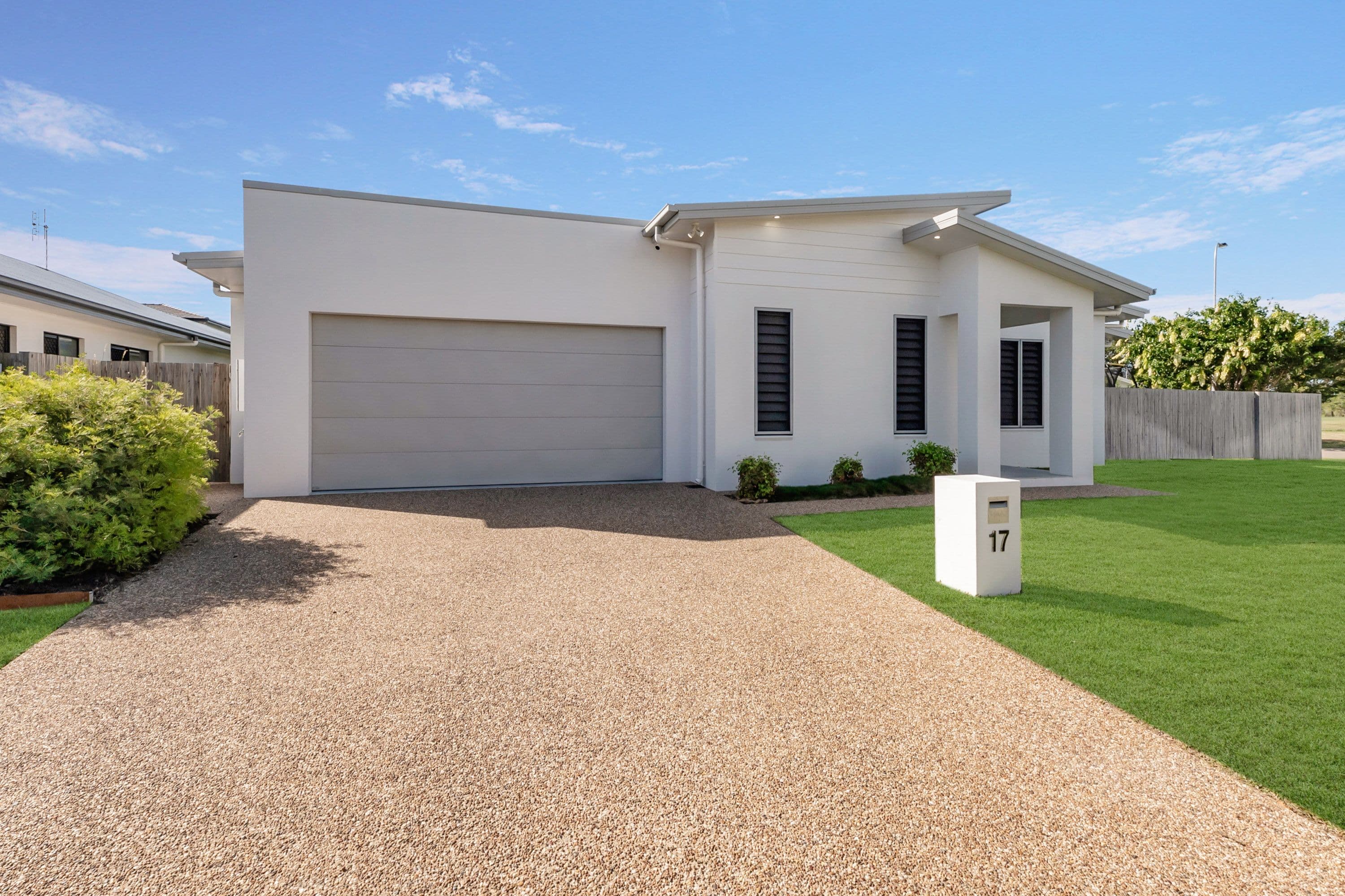 17 Stableford Grove, Rosslea QLD 4812, Rosslea - Thumbnail 2