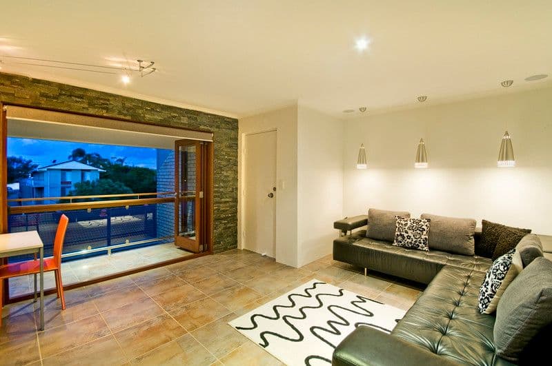 14 Brooke Avenue, Palm Beach QLD 4221, Palm Beach - Thumbnail 2