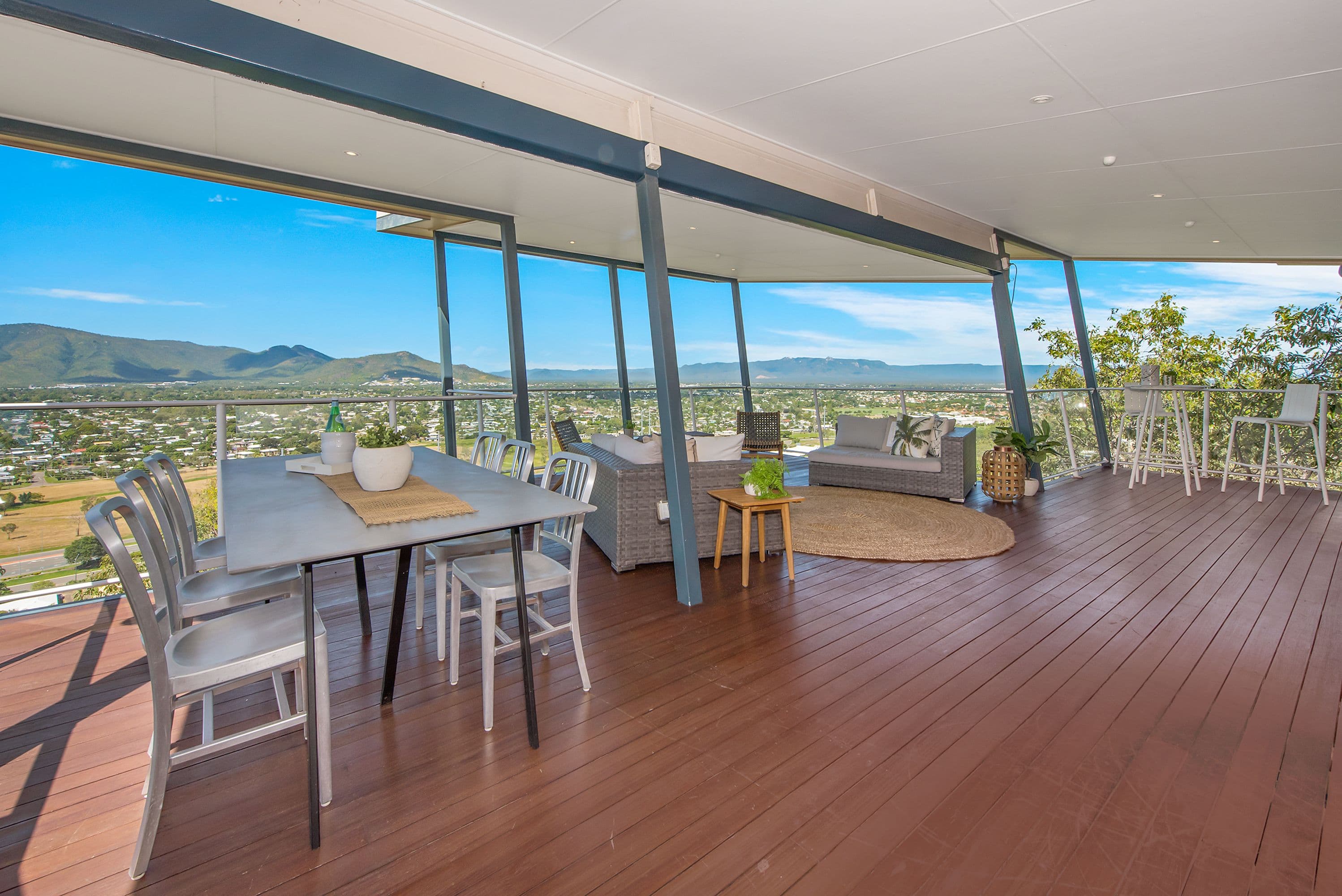 18 High Vista Drive, Mount Louisa QLD 4814, Mount Louisa - Thumbnail 2