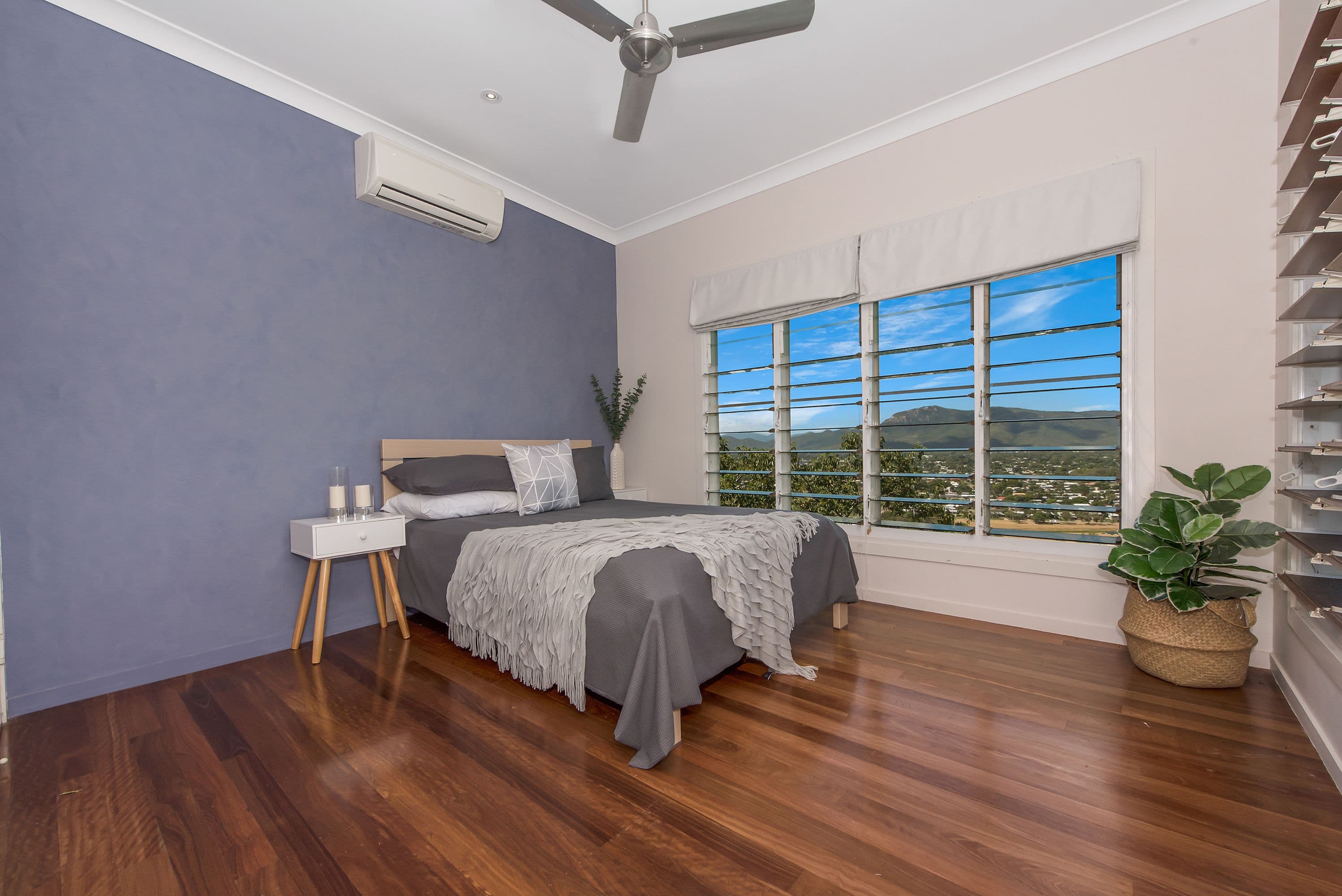 18 High Vista Drive, Mount Louisa QLD 4814, Mount Louisa - Thumbnail 4