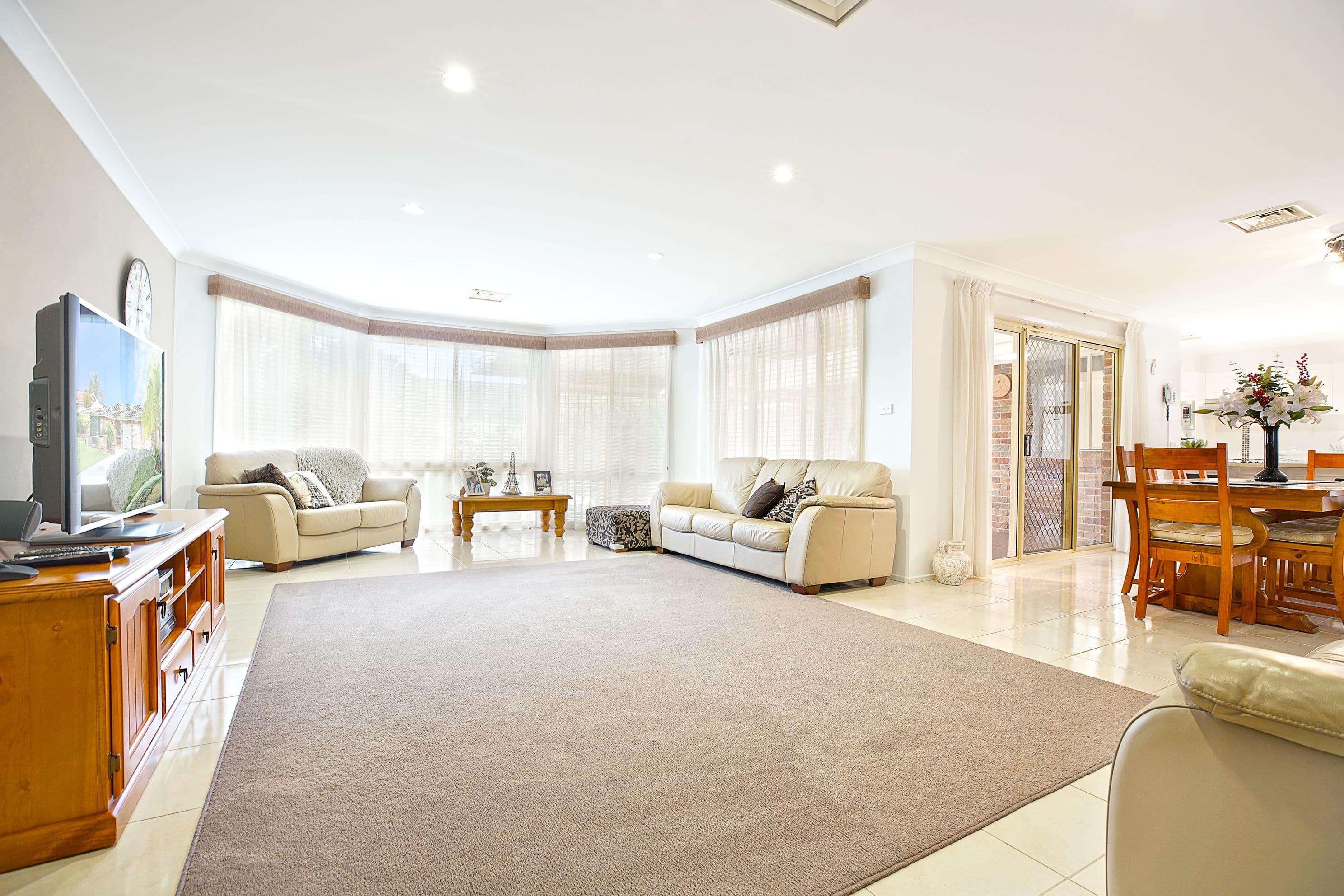 22 Knox Street, Glenmore Park - Thumbnail 3