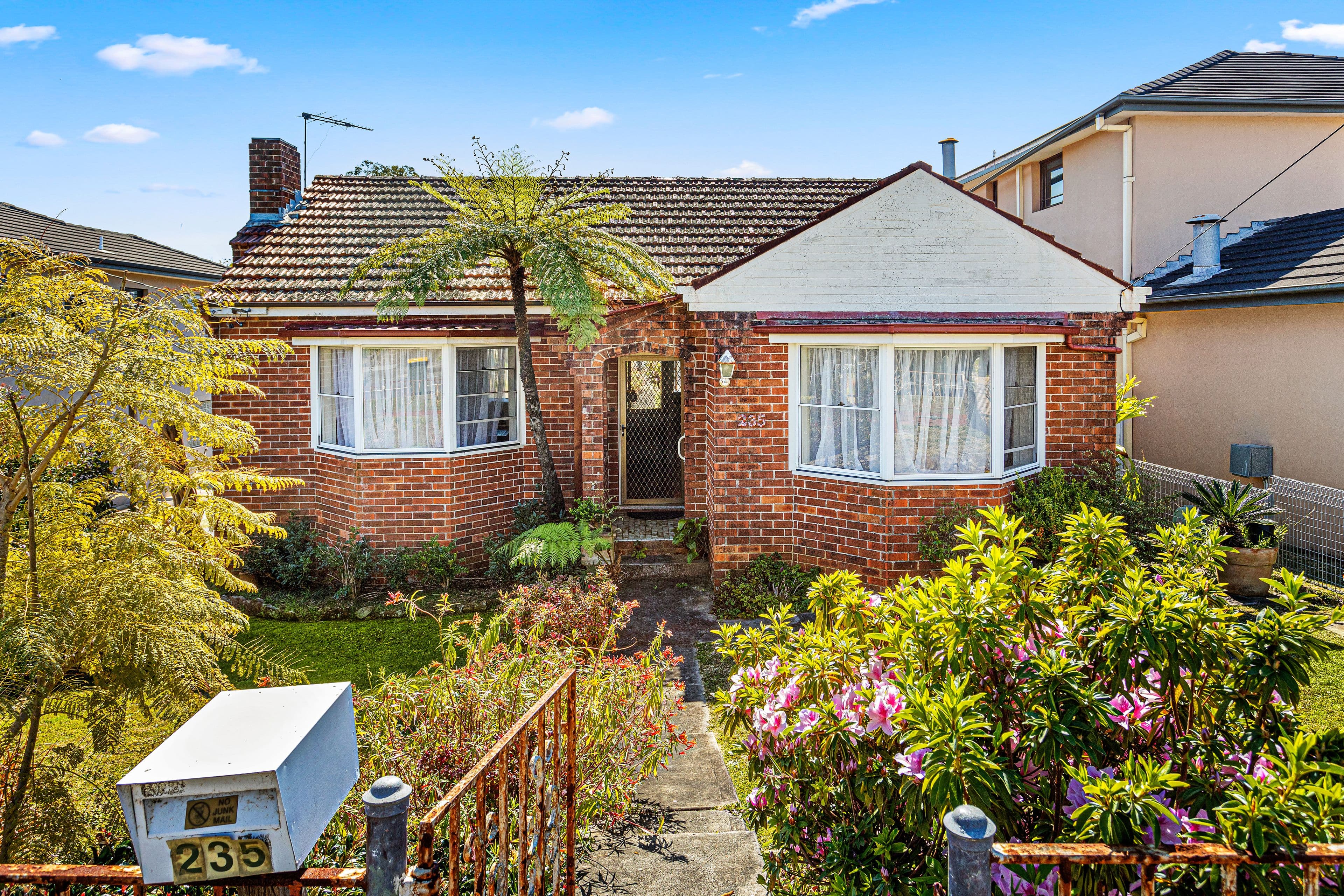235 Connells Point Road, Connells Point NSW 2221, Connells Point - Thumbnail 2