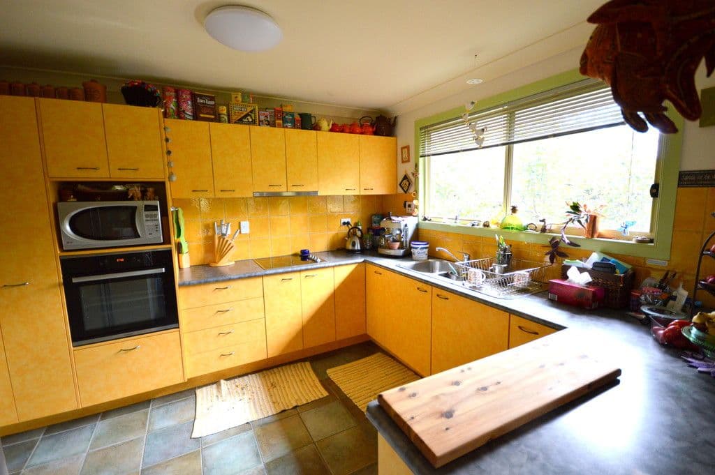 11 Parkes Street, Woodstock - Thumbnail 3