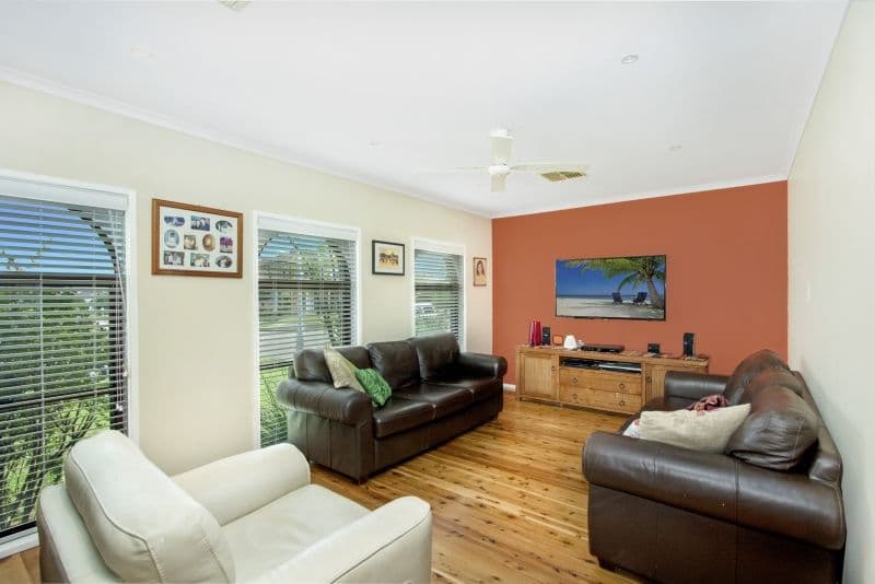 7 Yakima Avenue, Bossley Park NSW 2176, Bossley Park - Thumbnail 2