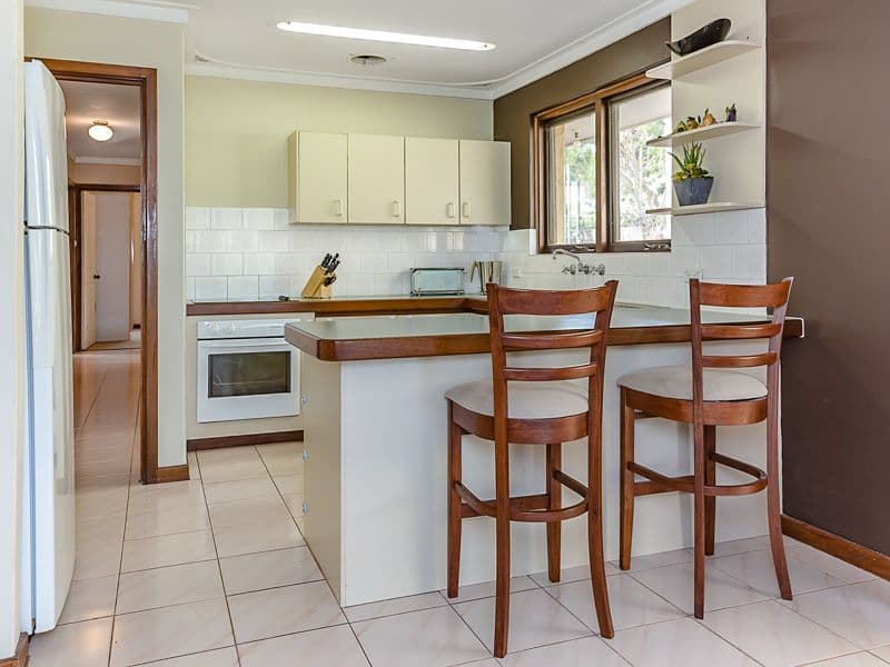 52 Derry Avenue, Mount Nasura WA 6112, Mount Nasura - Thumbnail 3