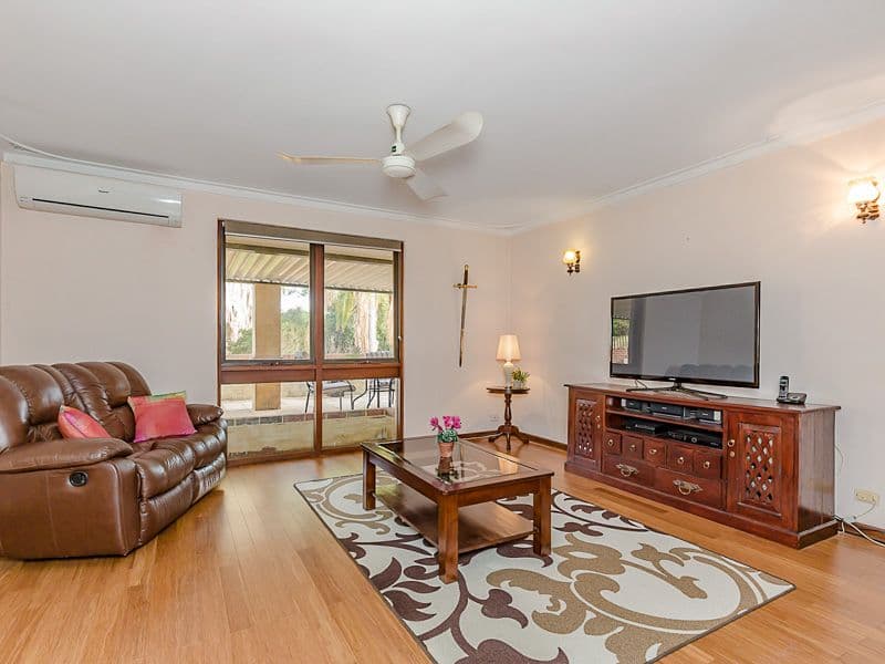 52 Derry Avenue, Mount Nasura WA 6112, Mount Nasura - Thumbnail 7