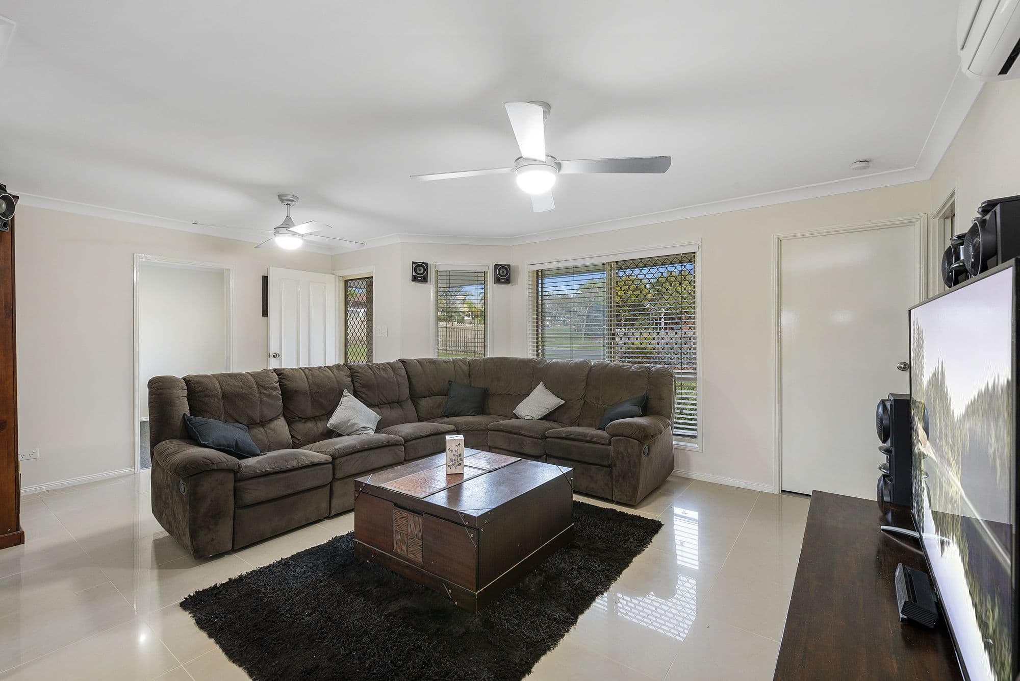 6/97 Cowper Street, Footscray - Thumbnail 3