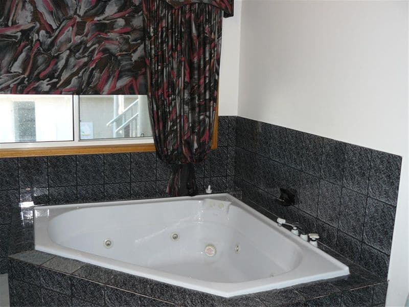 88  Ariadne Street, RIVER HEADS QLD 4655, River Heads - Thumbnail 5