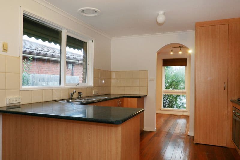 8 Fay Court, NOBLE PARK VIC 3174, Noble Park - Thumbnail 8